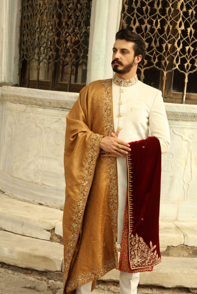 Ivory Sherwani for Men Turkey – Royal Gold Velvet Wedding Sherwani